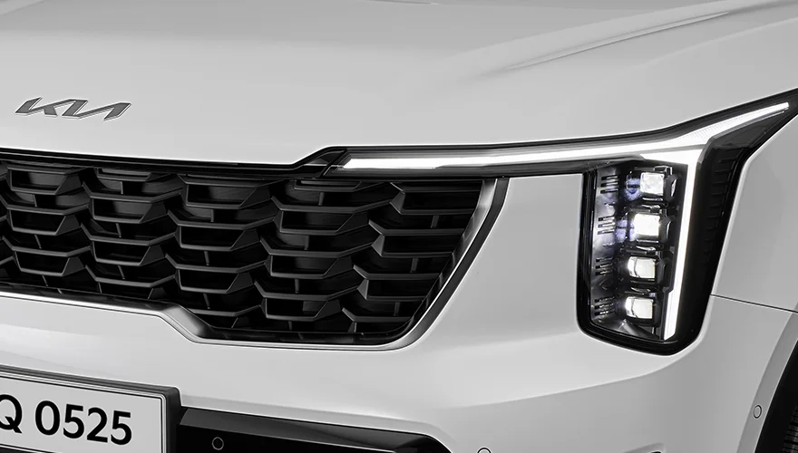 The all-new Sorento PHEV 13 slider-exterior-new-2