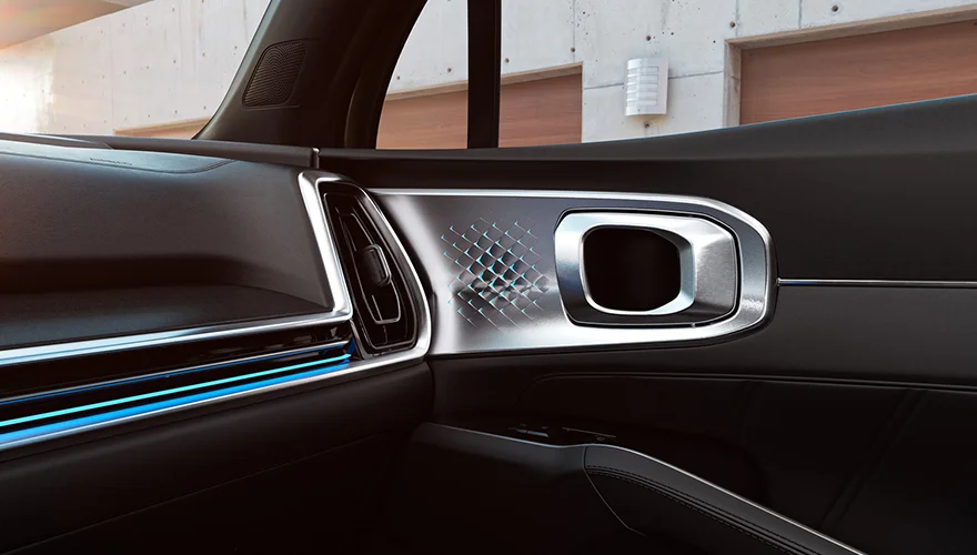 The all-new Sorento PHEV 20 slider space new 3