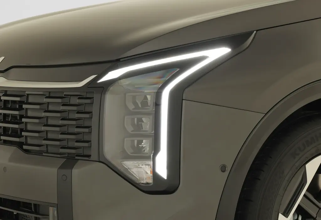 The Sportage L 10 Start Map Signature Lighting